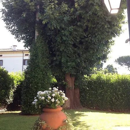Le Tre Querce Bed & Breakfast Romano D'Ezzelino